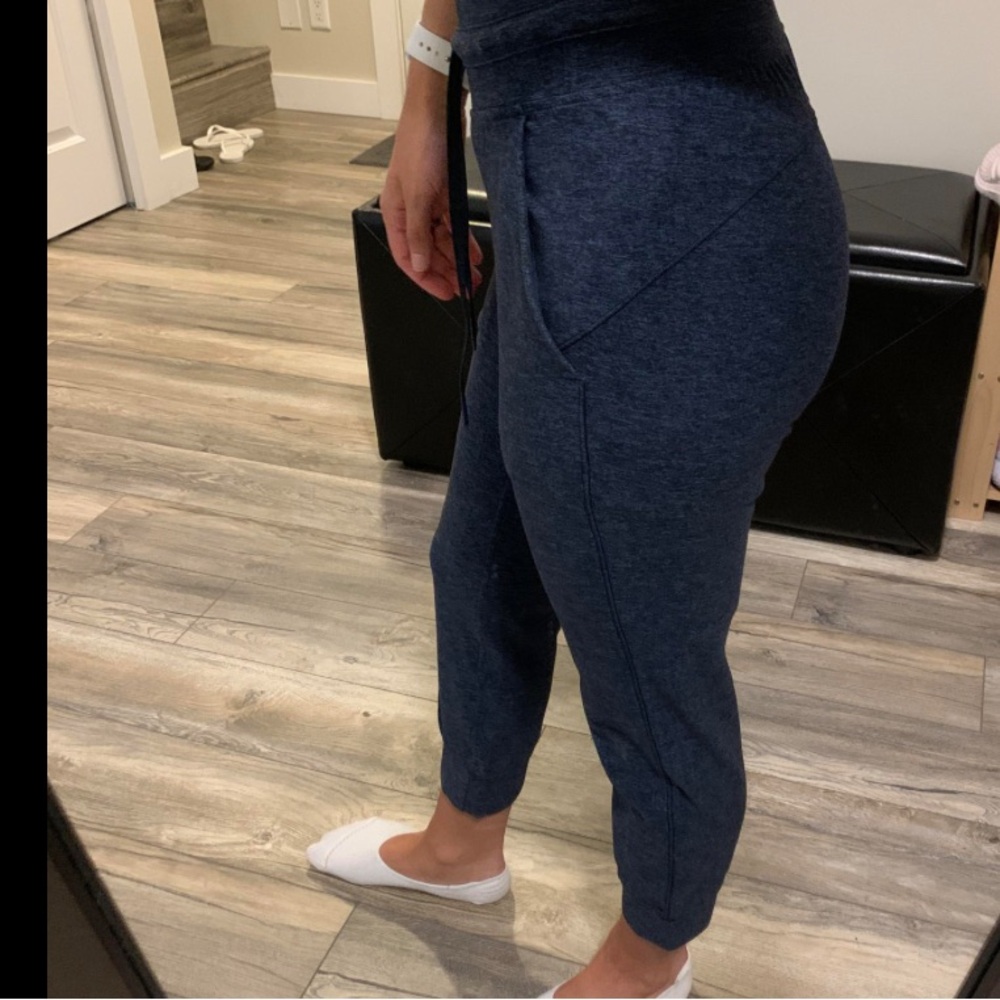 Lululemon heather blue Jogger Pants